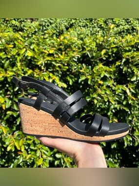 Teva Arrabelle Black Leather Strappy Slingback Wedge Sandals Size 9 Cork Comfort